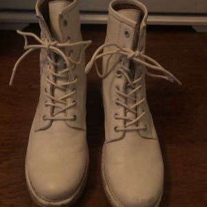 Frye Veronica combat boot